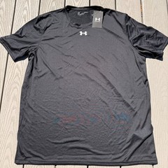 Under Armour Mens Locker Tee 2.0 Short Sleeve Size XL Loose NWT Black