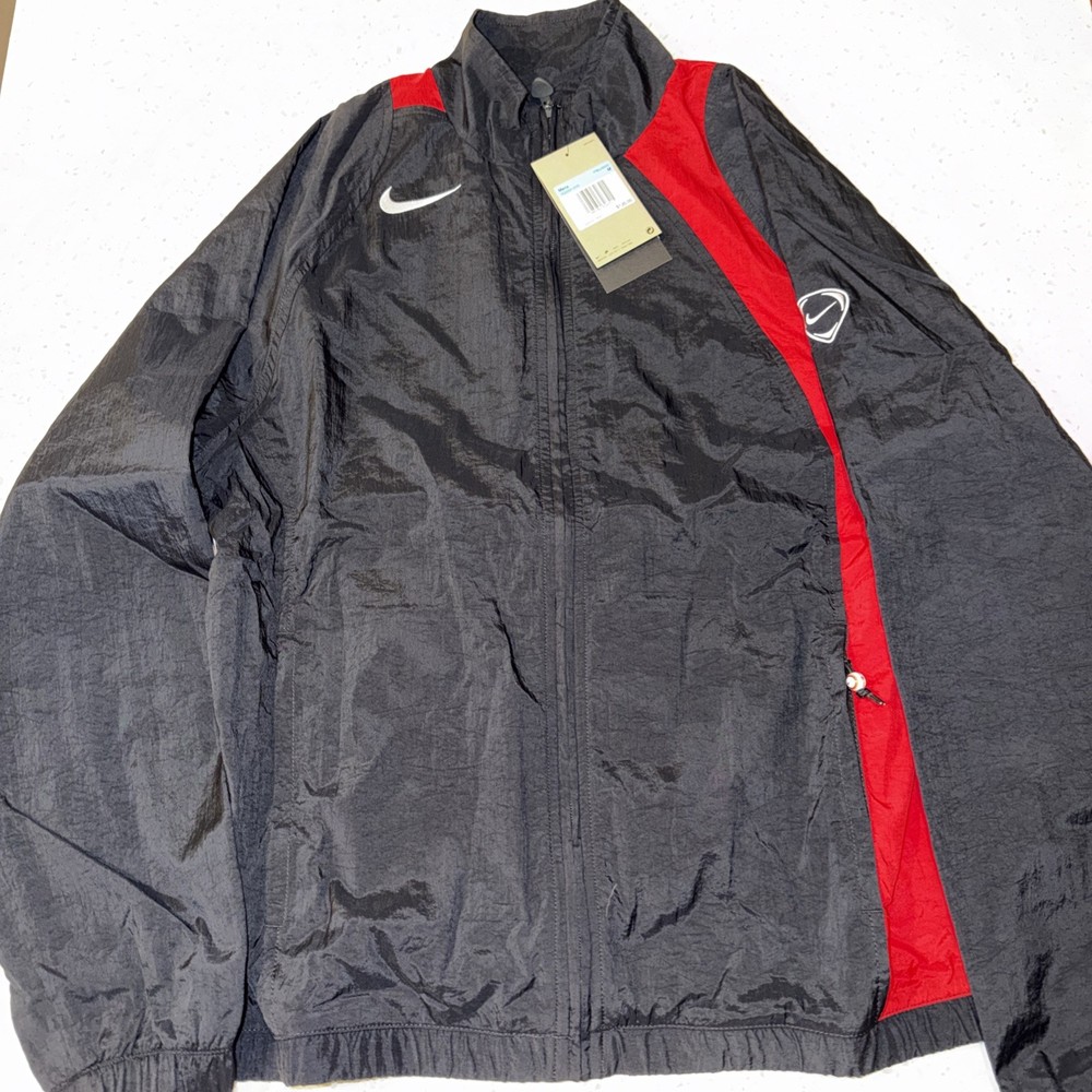 Nike Men’s M Total 90 Repel Soccer Track Jacket Black/Red/Sail HQ3391-010